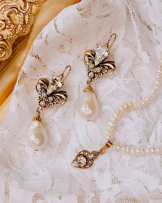 The Firenze Earrings (That's Amore Edition)