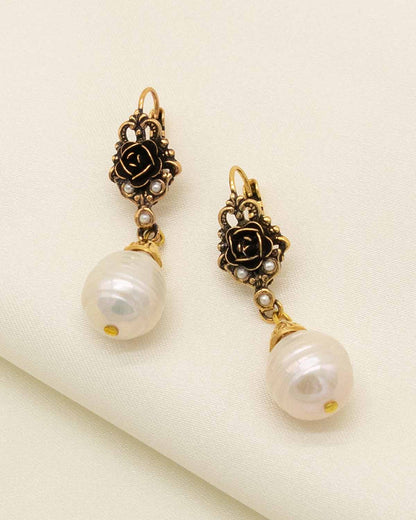 The Val d'Orcia Earrings (That's Amore Edition)