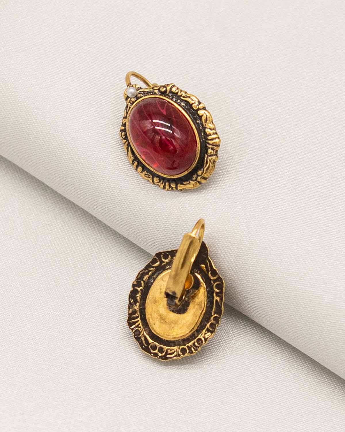 The San Gimignano Earring (Majestic Aura Edition)