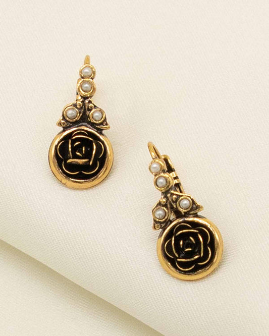 The Arezzo Earrings (That's Amore Edition)
