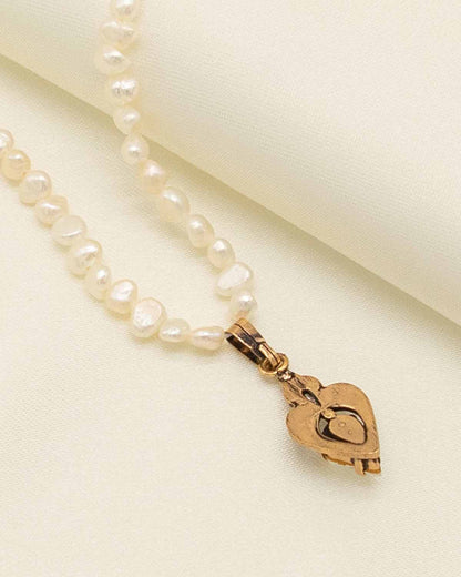 The Elba Pearl Necklace (That's Amore Edition)