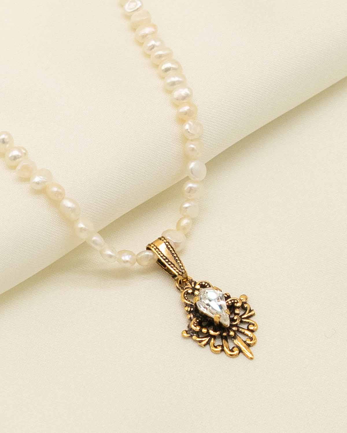 The Cortona Pearl Necklace (That's Amore Edition)