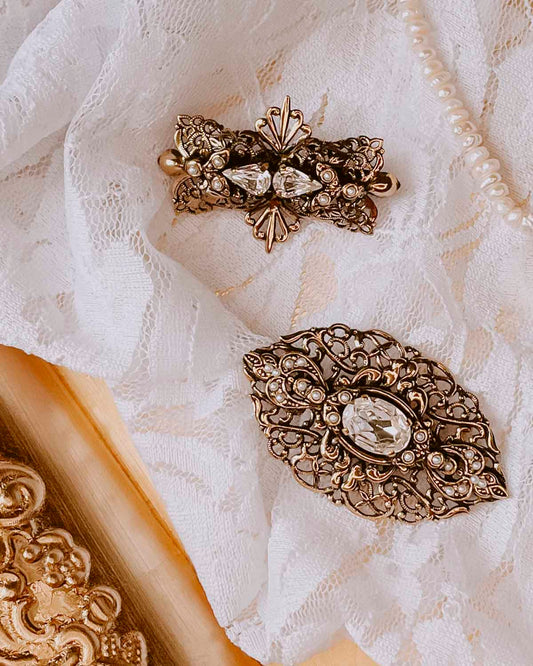 The Pitigliano Brooch (That's Amore Edition)