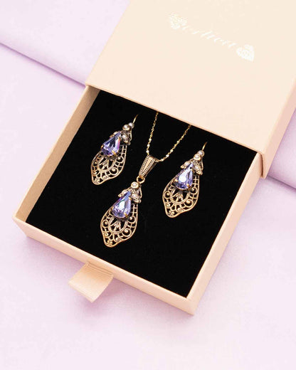 The Bolgheri Necklace Set (Tuscan Glimmer Edition)