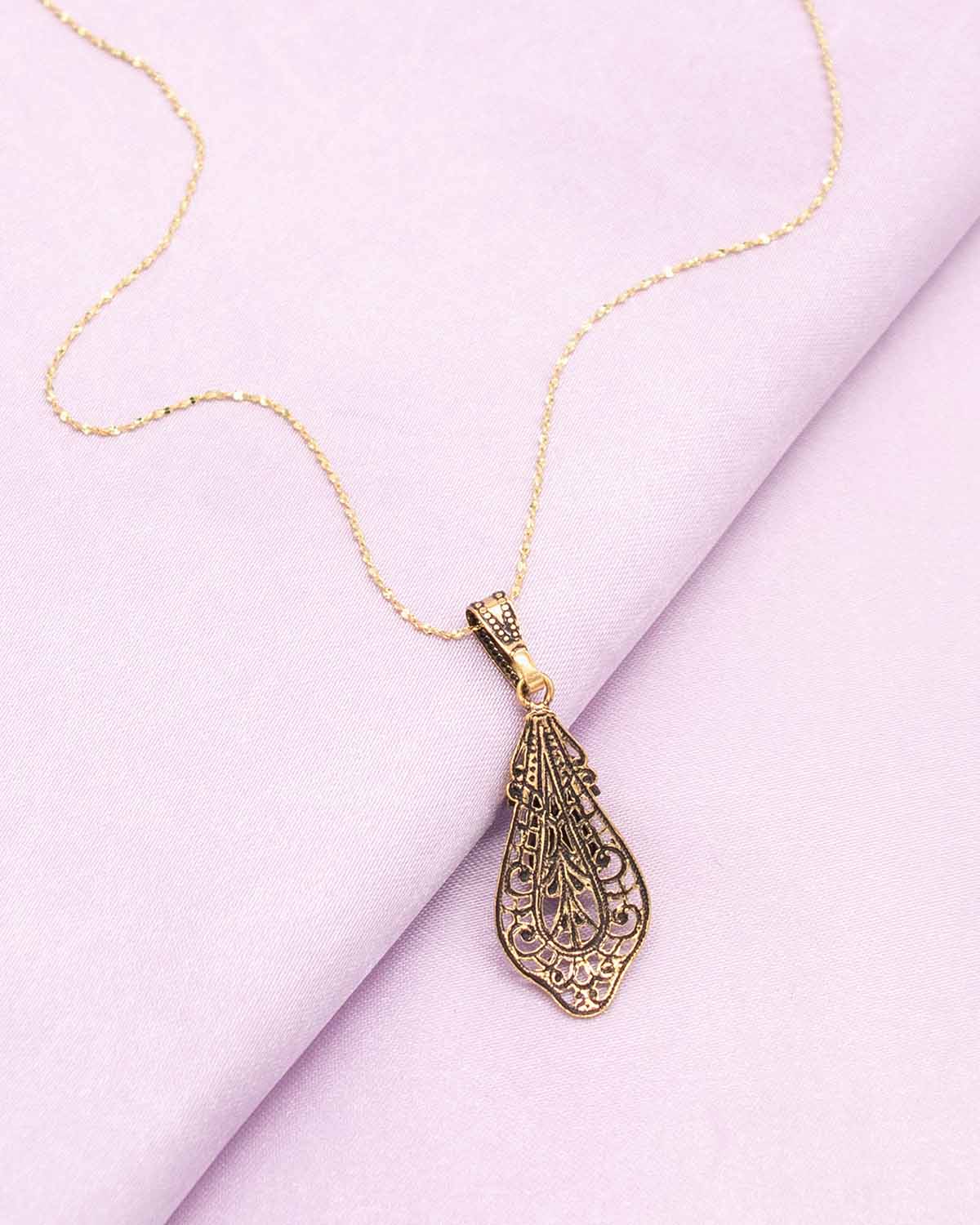 The Bolgheri Necklace Set (Tuscan Glimmer Edition)